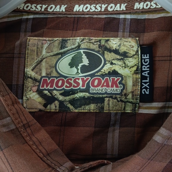 Shirt - Picture 3 of 6